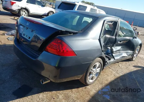 2006 Honda Accord 2.4 Se из США, поврежденный, VIN 1HGCM56316A097679